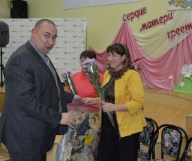 В канун праздника любви, добра и самопожертвования – Дня матери в Железногорске чествовали лучших мам города